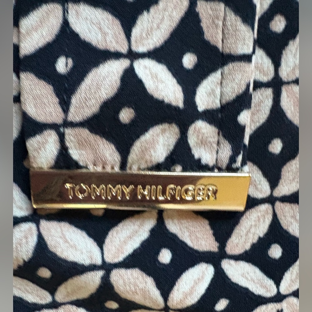 Tommy Hilfiger Navy and White Geometric Wrap-Style Midi Dress - Picture 3 of 3